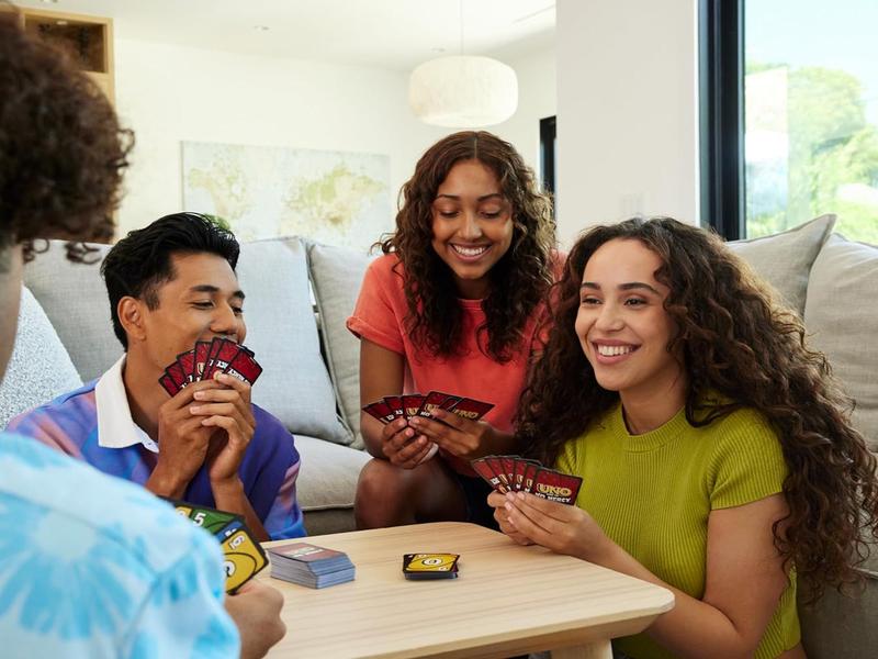 UNO Show ‘em No Mercy Card Game for Kids, Adults & Family Night