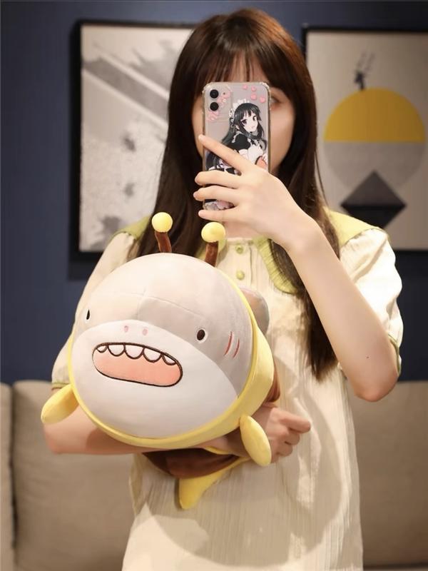 Shark Bee Doll Strange Little Shark Arm Fish Doll Sand Sculpture Plush Toy Pillow Baby Birthday Gift for Men and Women
