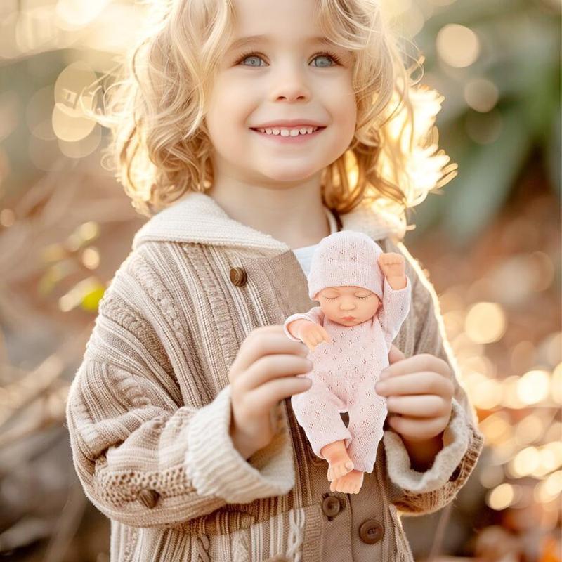 7 Inch Cute Doll with Clothes & Hat, 1 Count Adorable Soft Doll with Accessories, Creative Birthday Gift for Age 14+