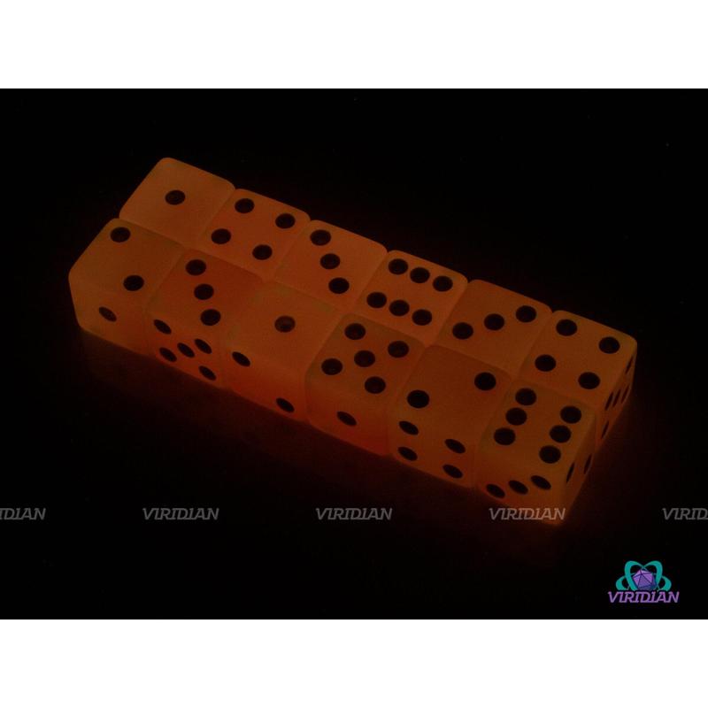 Peach Glow In The Dark | (12) 16mm Acrylic Orange-Pink Pipped D6 Dice